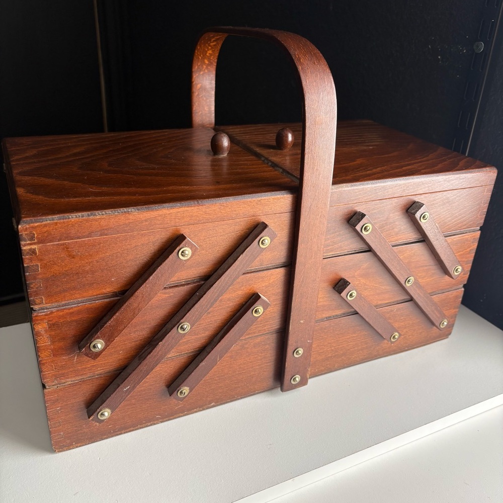Mid Century Multi Tier Organized Box Fold Out jewelry Sewing Box Organizer - Picture 2 of 16